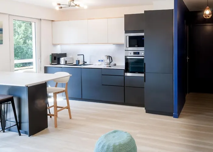 8 Min De La Plage, 2 De La Gare, 15 De St-nazaire Apartment