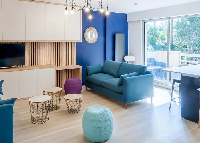 8 Min De La Plage, 2 De La Gare, 15 De St-nazaire * La Baule-Escoublac