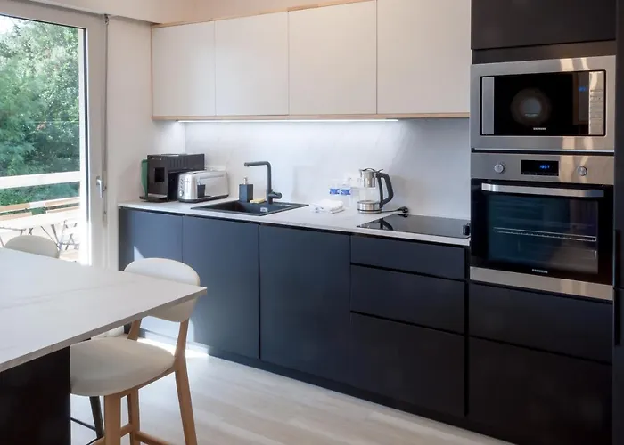 8 Min De La Plage, 2 De La Gare, 15 De St-nazaire