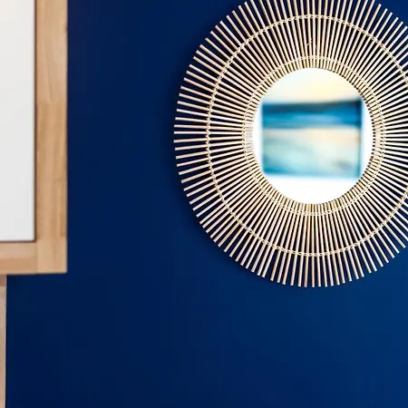 8 Min De La Plage, 2 De La Gare, 15 De St-nazaire * La Baule